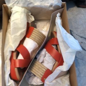 UGG size 9 Adriana Espadrilles, Fire Opal